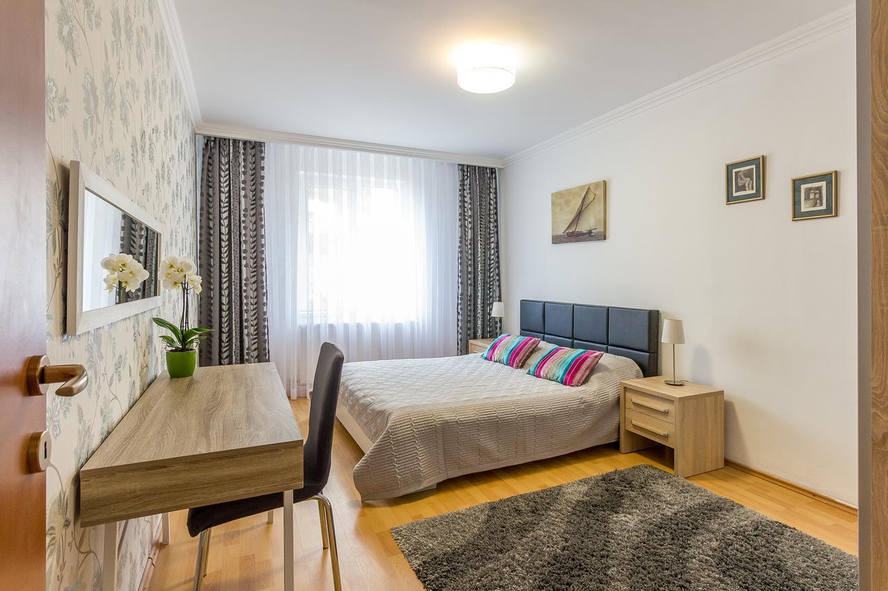 City Apartment Trifoiului Cluj-Napoca Exteriör bild